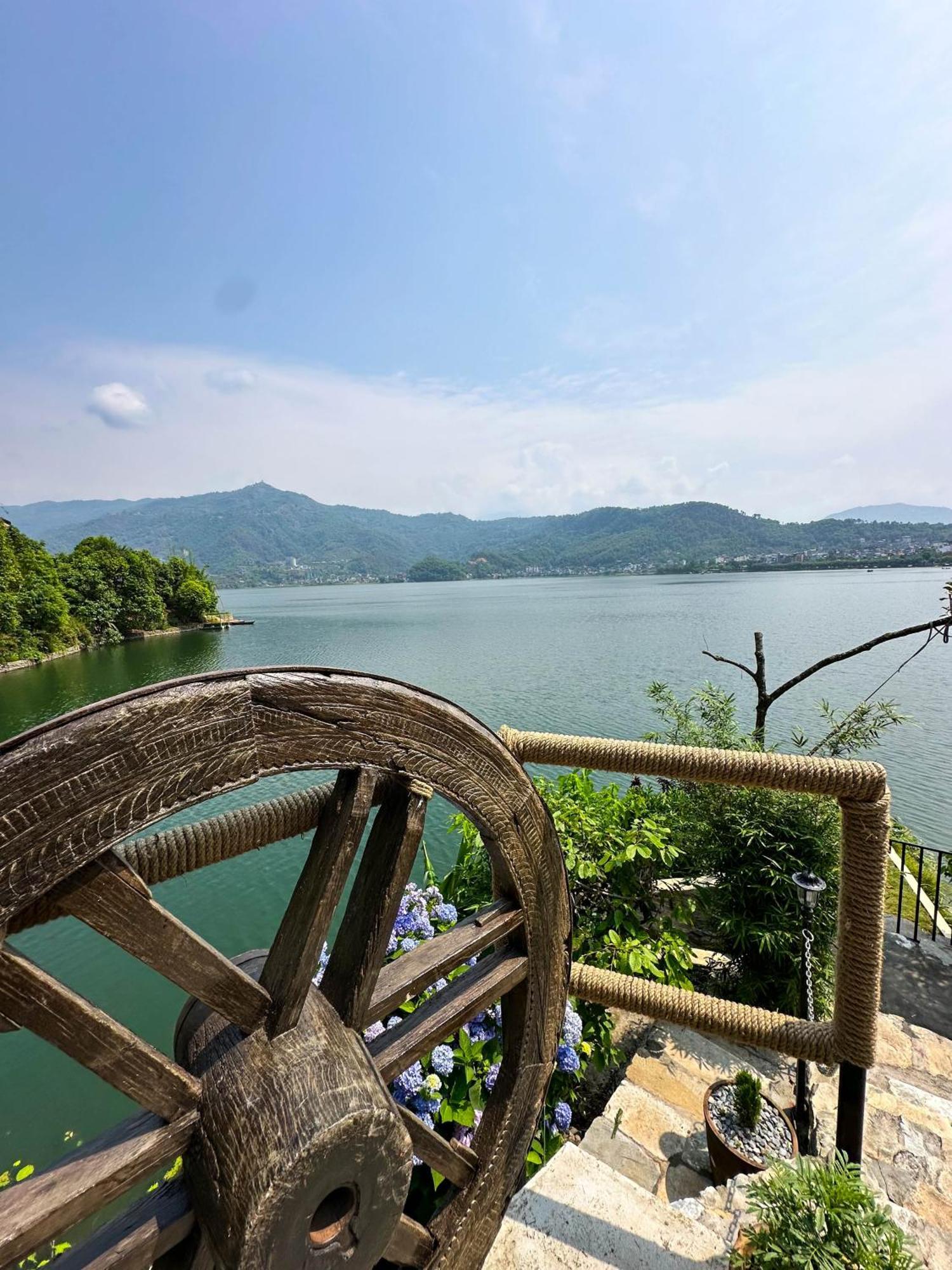 The Hideout Villa Pokhara Eksteriør billede